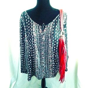 Torrid womens black floral long sleeve blouse